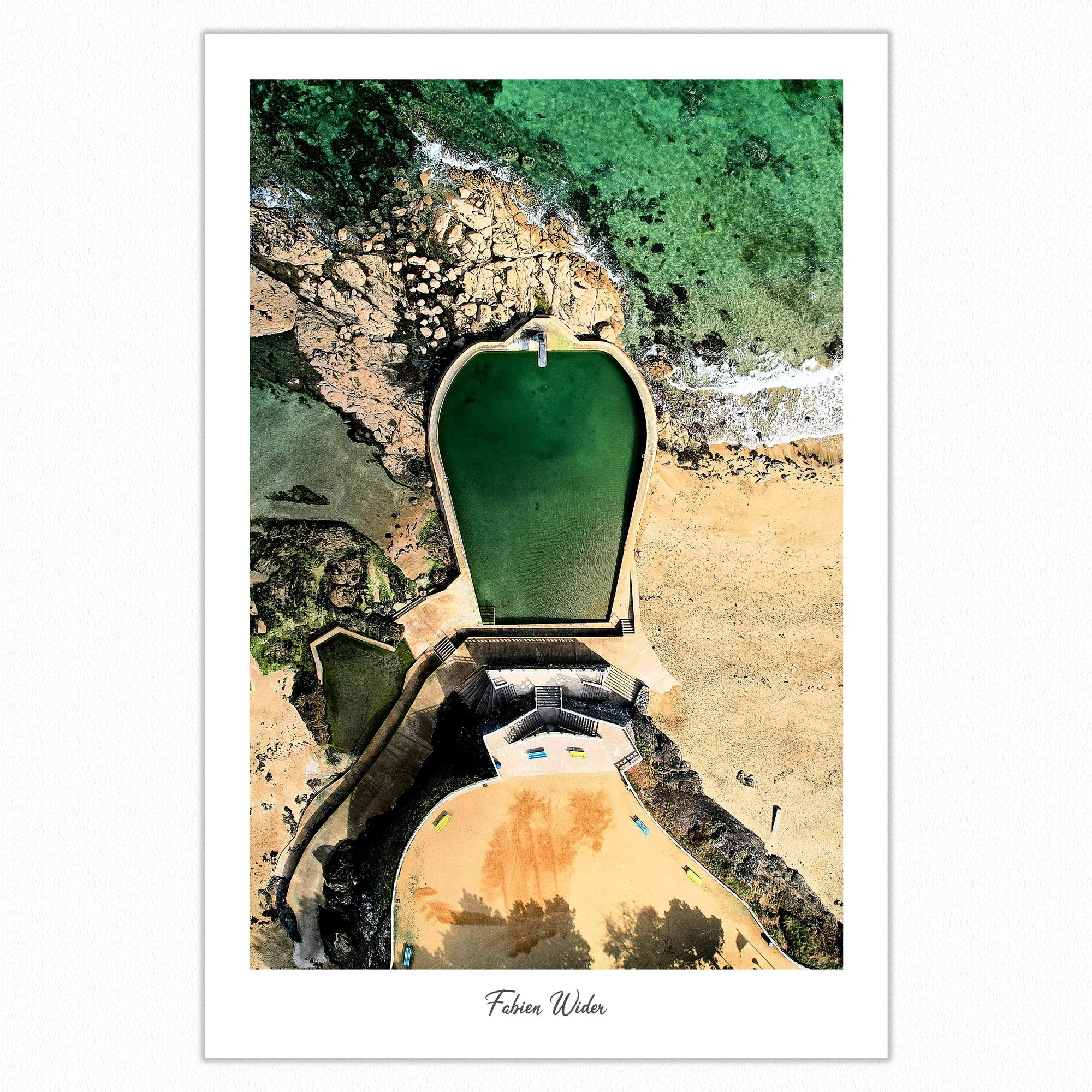 22021_Bretagne_2-3_Poster_Fabien Wider_Visuel_1.webp